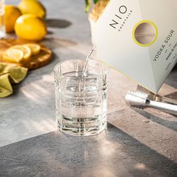 produkt NIO Cocktails Vodka Sour 22% 0,1L